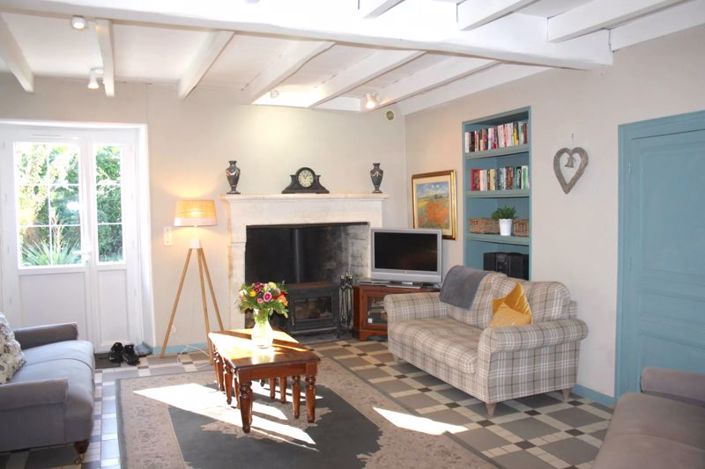 Image No.6-3 Bed Property for sale