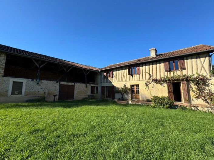 Image No.38-Propriété de 4 chambres à vendre à Gers
