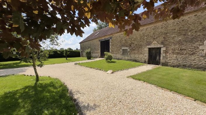 Image No.18-2 Bed Property for sale