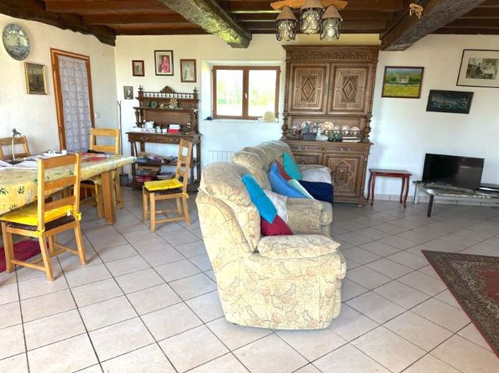 Image No.8-Propriété de 3 chambres à vendre à Manche