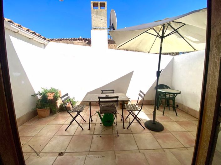 Image No.30-5 Bed Property for sale