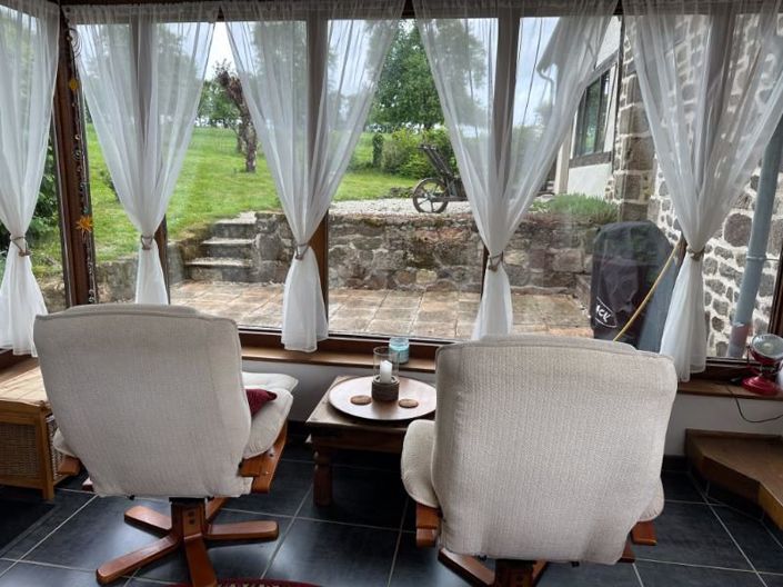 Image No.12-3 Bed Property for sale