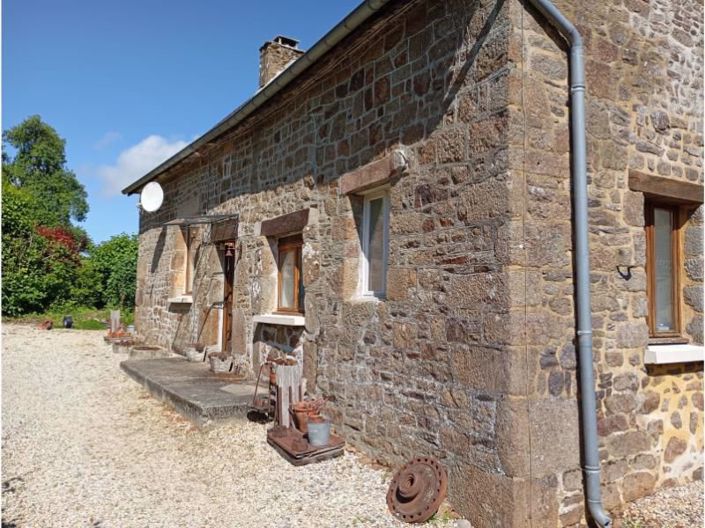 Image No.18-3 Bed Property for sale