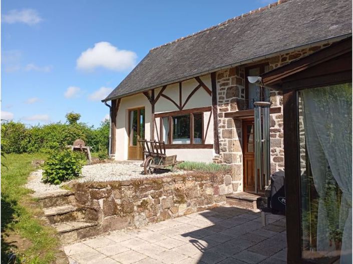 Image No.20-3 Bed Property for sale