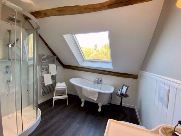 Image No.31-4 Bed Property for sale