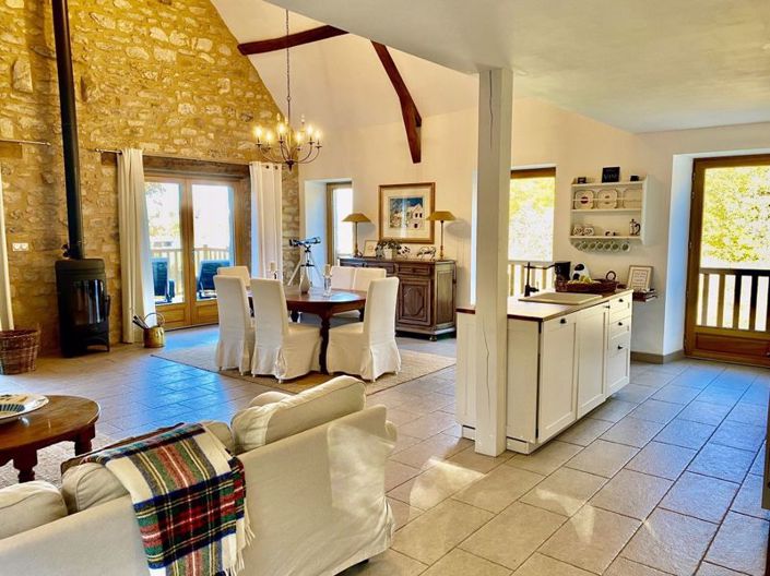 Image No.5-4 Bed Property for sale