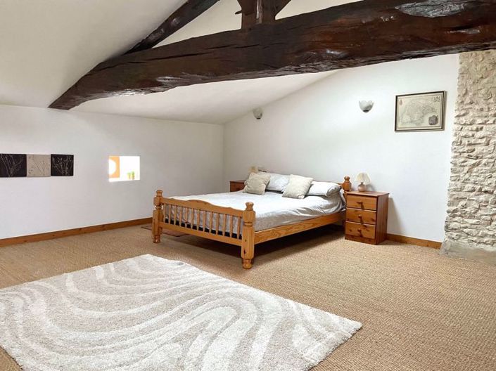 Image No.13-4 Bed Property for sale