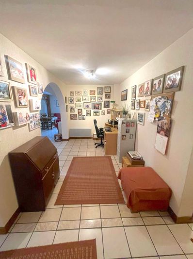 Image No.16-4 Bed Property for sale