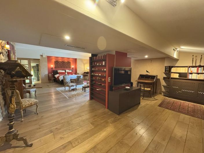 Image No.18-Propriété de 11 chambres à vendre à Gers