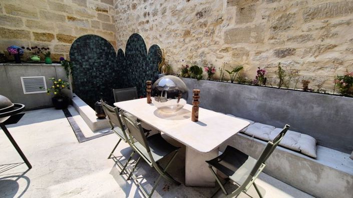 Image No.10-3 Bed Property for sale