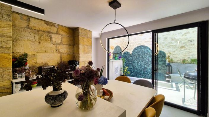 Image No.2-3 Bed Property for sale