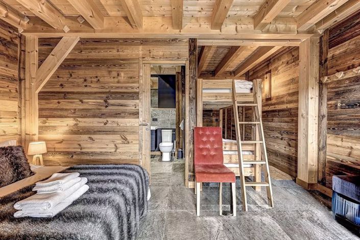 Image No.13-5 Bed Property for sale