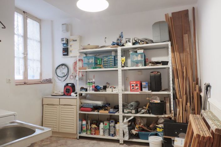 Image No.26-4 Bed Property for sale