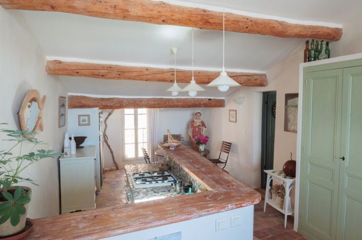 Image No.9-4 Bed Property for sale