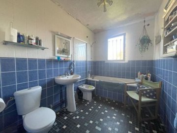 photo2ba31aec11644cb3a34fb051257e1306