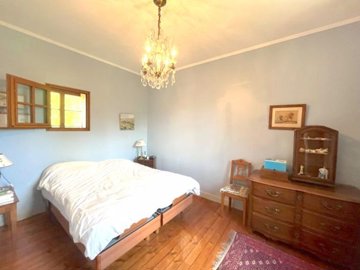 photo19c5d96aaa3c52469806d07184967524