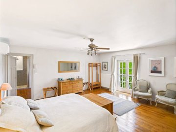 9b15c89690ec6454e06e9644853599d2