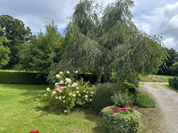 Image No.14-2 Bed Property for sale