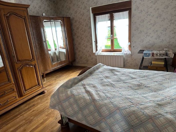 Image No.3-2 Bed Property for sale