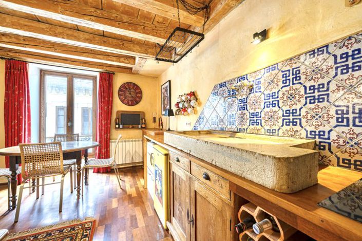 Image No.2-2 Bed Property for sale