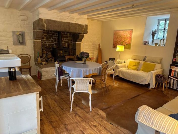 Image No.2-3 Bed Property for sale