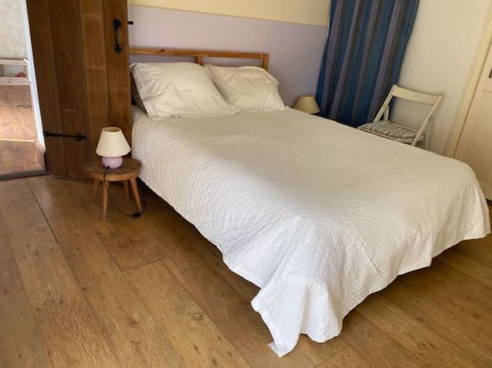 Image No.9-3 Bed Property for sale