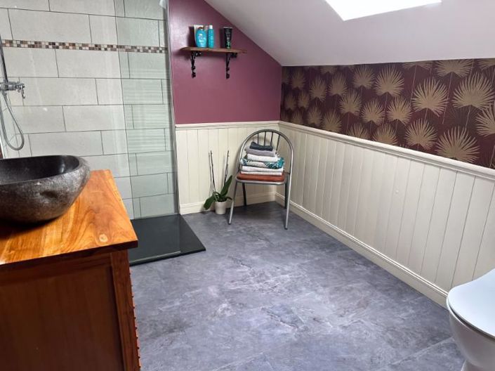 Image No.23-3 Bed Property for sale