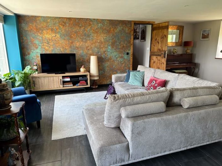 Image No.6-3 Bed Property for sale