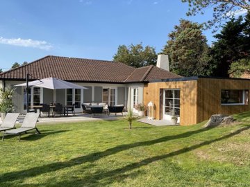 1 - Pas-de-Calais, Property