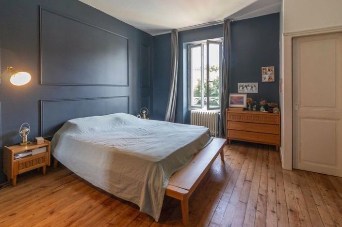 Image No.5-4 Bed Property for sale