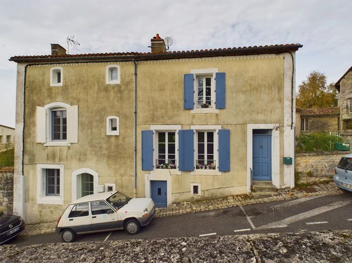 Image No.12-3 Bed Property for sale