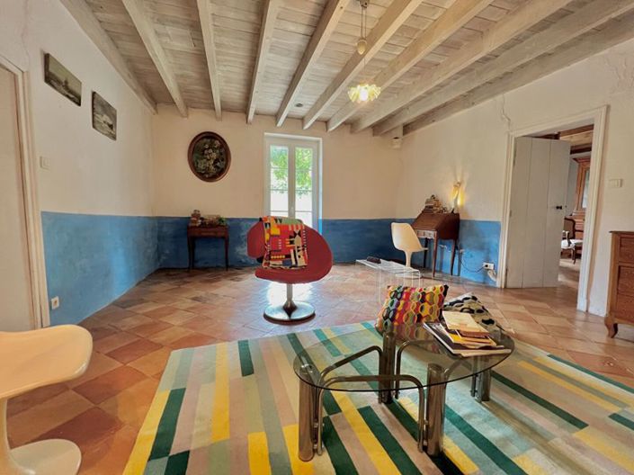 Image No.7-2 Bed Property for sale