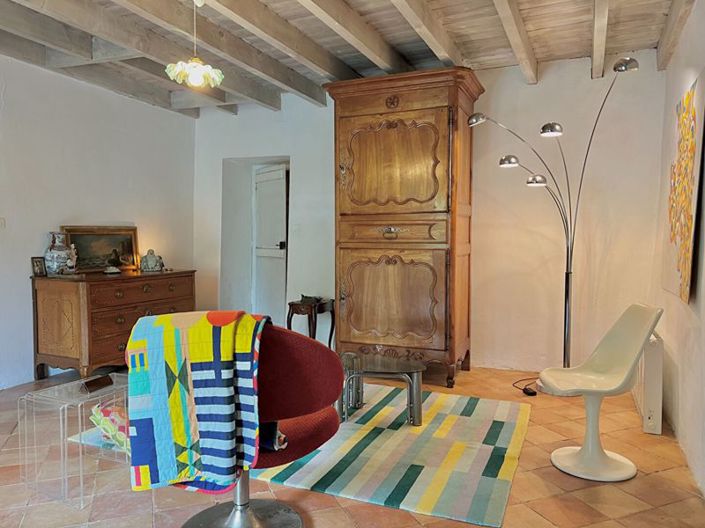 Image No.8-2 Bed Property for sale