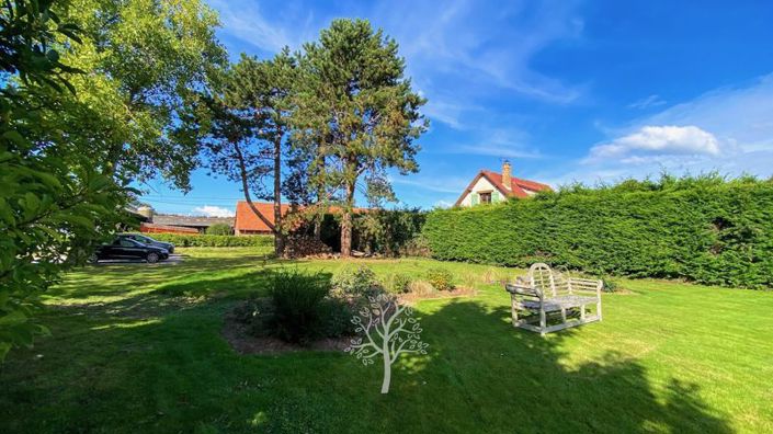 Image No.19-4 Bed Property for sale