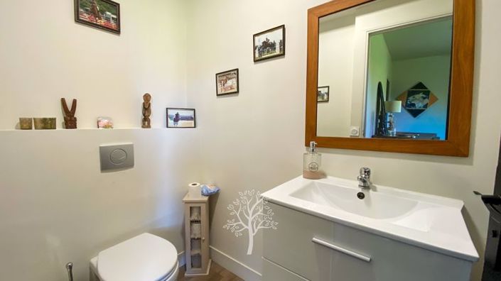 Image No.35-4 Bed Property for sale