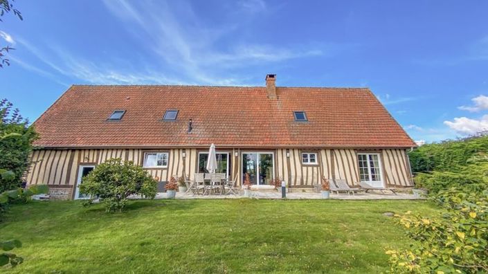 Image No.4-4 Bed Property for sale