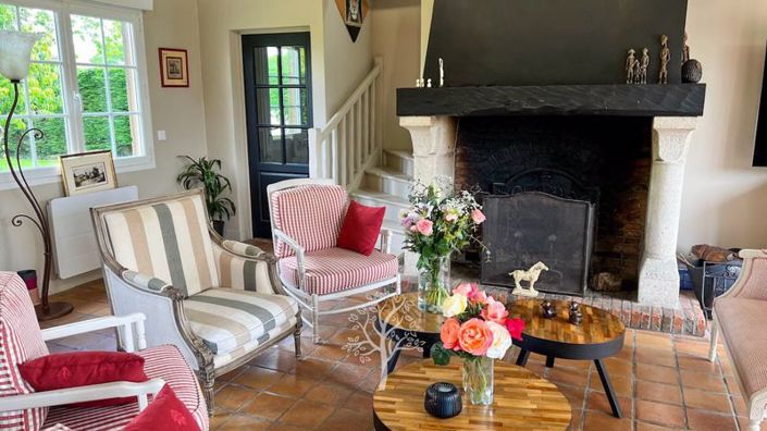 Image No.6-4 Bed Property for sale