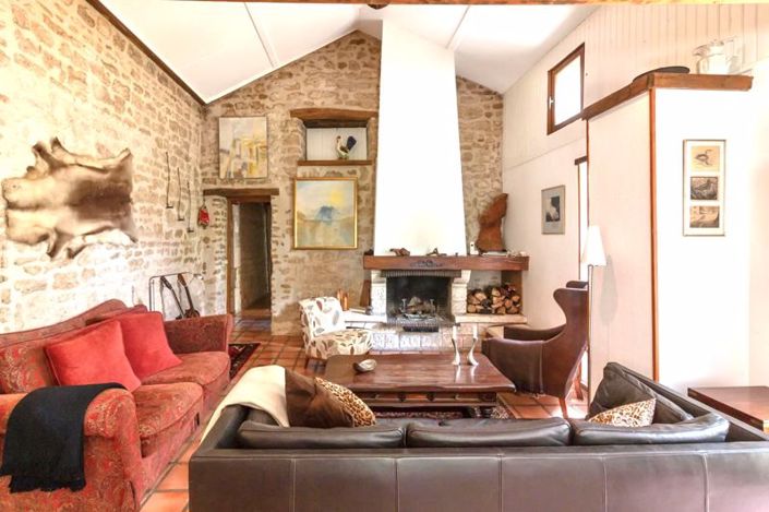 Image No.7-2 Bed Property for sale