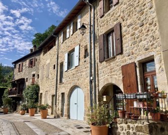 1 - Ardèche, Property