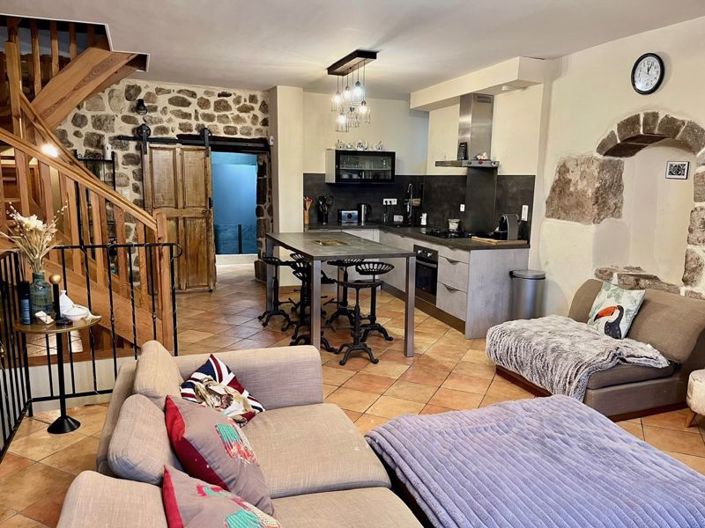 Image No.2-Propriété de 4 chambres à vendre à Ardèche