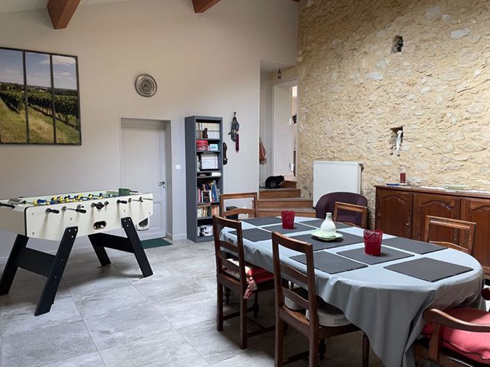 Image No.9-4 Bed Property for sale