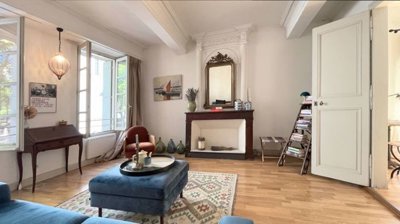 estate-gard-france-warm-and-bright-apartment-