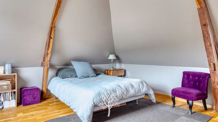 Image No.32-5 Bed Property for sale