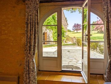 2ba801a4ccef976734c34c886dc79948