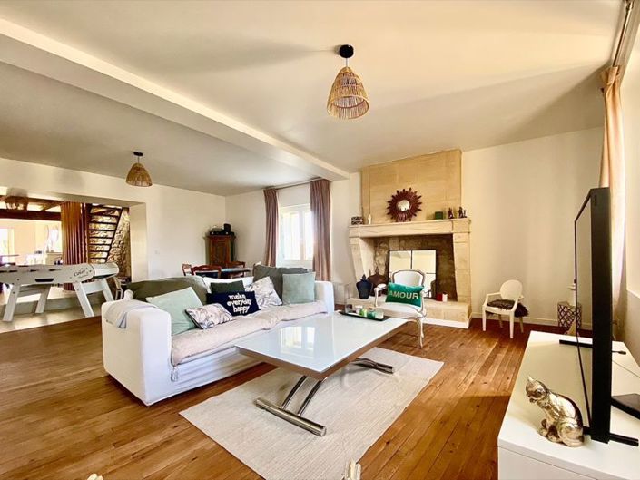 Image No.5-4 Bed Property for sale