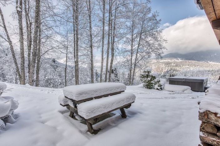 Image No.29-8 Bed Property for sale