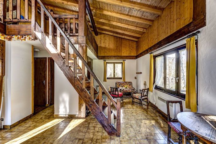 Image No.9-2 Bed Property for sale