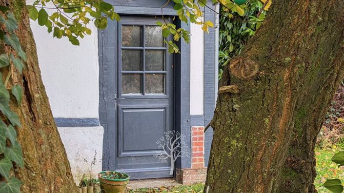 Image No.9-3 Bed Property for sale