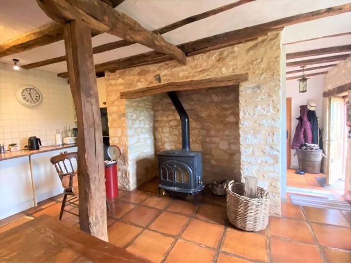 Image No.11-6 Bed Property for sale