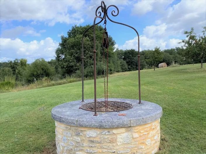 Image No.36-6 Bed Property for sale